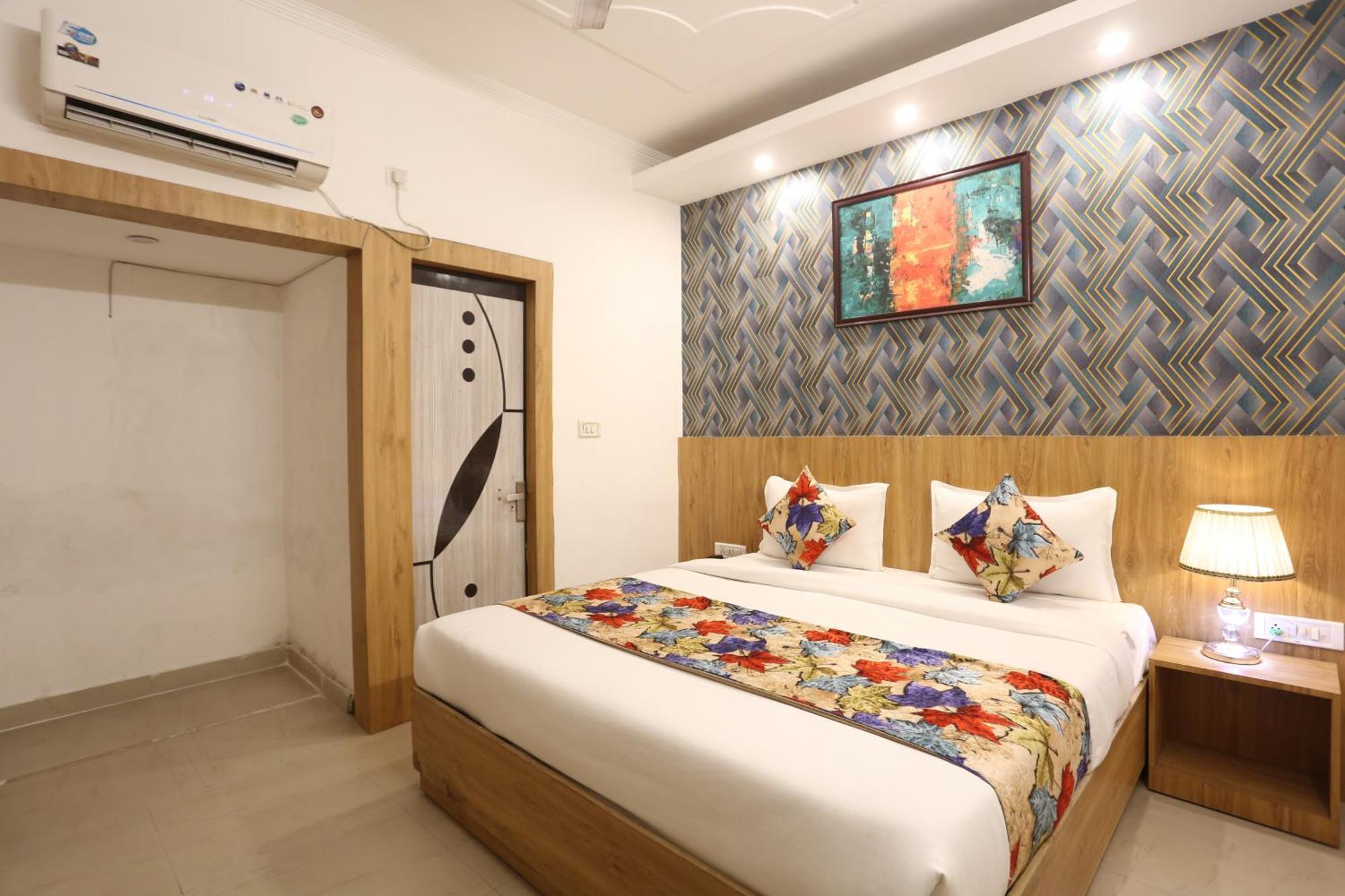 Backpackers - Ink Hotels Delhi Airport By Ss Group Nova Deli Exterior foto