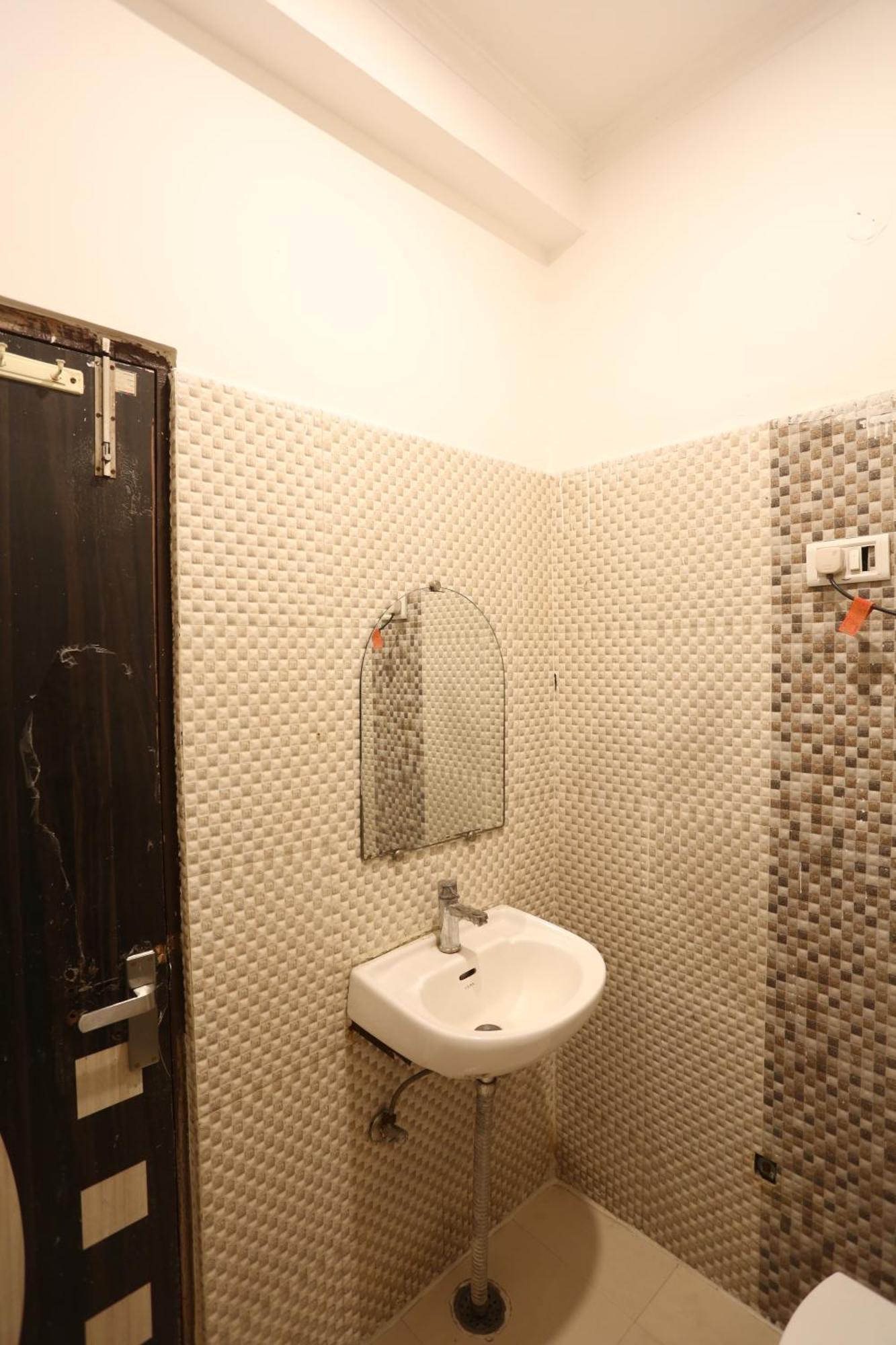 Backpackers - Ink Hotels Delhi Airport By Ss Group Nova Deli Exterior foto