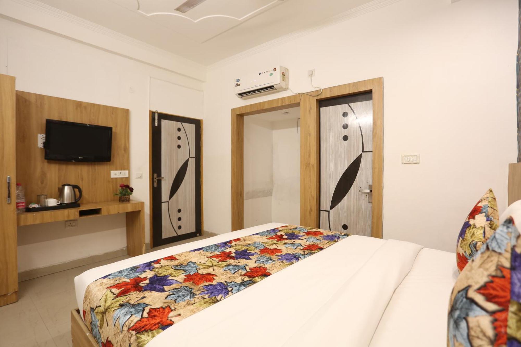 Backpackers - Ink Hotels Delhi Airport By Ss Group Nova Deli Exterior foto